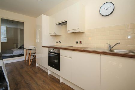 1 Bedroom Apartment To Rent - Photo 3