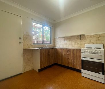 Well-Presented Granny-Flat - Photo 6