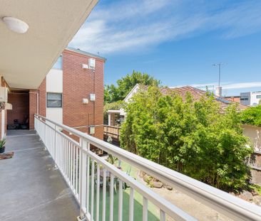8/2 Selwyn Avenue, Elwood VIC 3184 - Apartment For Rent | Domain - Photo 1