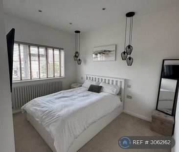 2 bedroom maisonette to rent - Photo 5