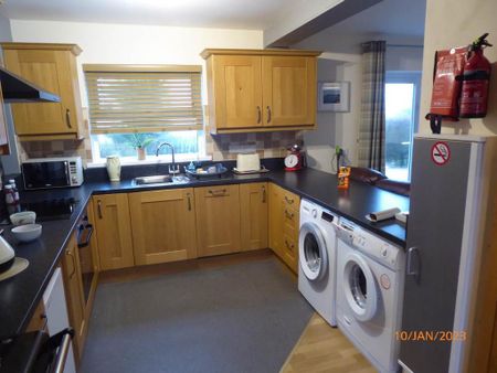 2 bedroom cottage to rent - Photo 2