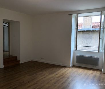 Location Appartement 2 pièces 49m² POITIERS 86000 - Photo 2