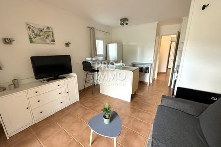 A LOUER, DOMAINE DE PONT ROYAL APPARTEMENT TYPE 2 LOGGIA JAR - Photo 5