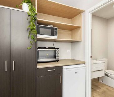 Studio Apartment - $390pw (Power, Water & Unlimited Internet Includ... - Photo 5
