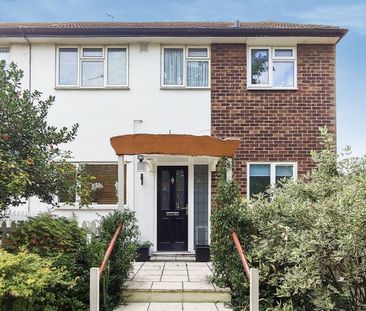 2 Bed Maisonette, New Court, UB5 - Photo 3