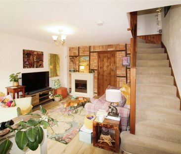 2 bedroom terraced house to rent - Photo 2