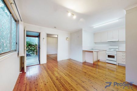 2/12 Willison Street, Bayswater - Photo 3