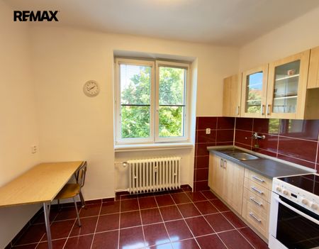 Pronájem bytu 3+1 v osobním vlastnictví 79 m², Praha 9 - Kbely - Photo 5