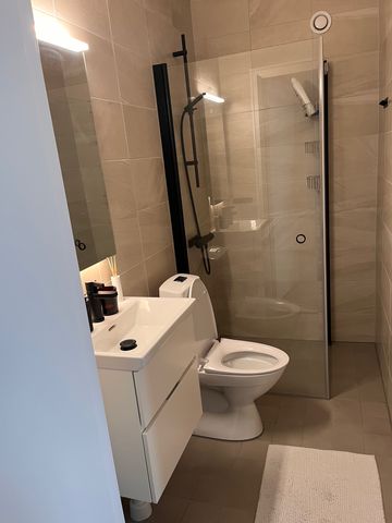 Möblerat rum – Västra Hamnen, Malmö - Photo 4