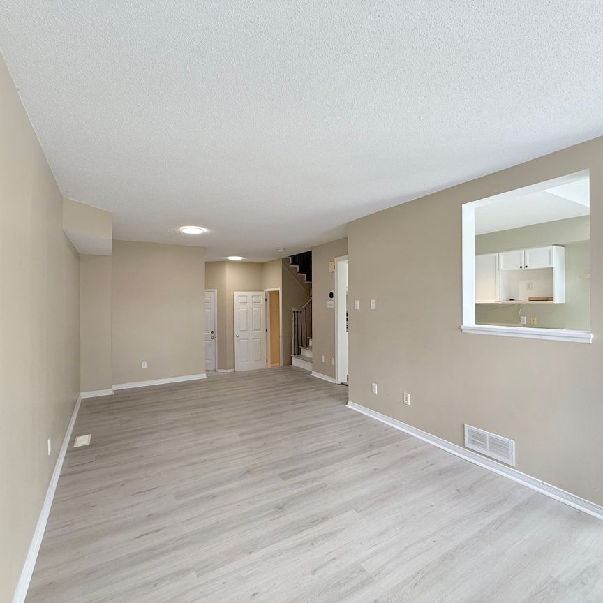 For Lease - 95 Hemlo Crescent, Kanata, Ontario - Photo 1