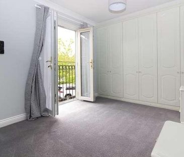 Medbourne - A Truly Immaculate Bedroom Execuitve Mews Style Home, MK5 - Photo 3