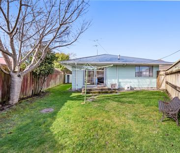 2-Bedroom Home in Trentham - Photo 3