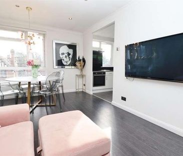 High Street, Elstree, WD6 - Photo 3