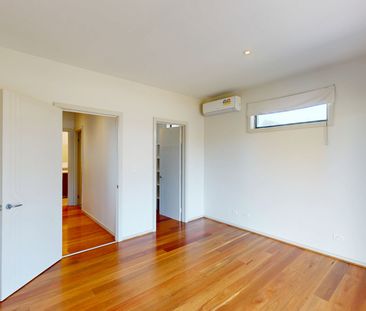 Unbeatable View Residence in a prestigious pocket of Maribyrnong!!! - Photo 5