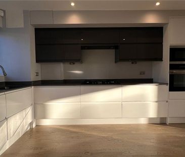 Bideford Avenue, Perivale, Greenford, UB6 8DF - Photo 6