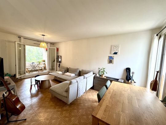 Location Appartement 3 pièces 68m² CASSIS 13260 - Photo 1