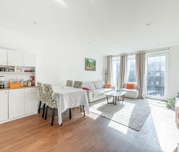 3 bedroom flat to rent - Photo 3