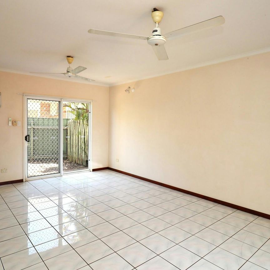 Spacious 2-Story Townhouse with Private Yard and Secure Parking - Photo 1