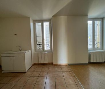 Location Appartement 2 pièces 38m² ST RAMBERT D ALBON 26140 - Photo 5
