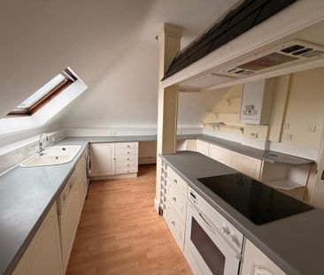 3 bedroom apartment to rent - Photo 6