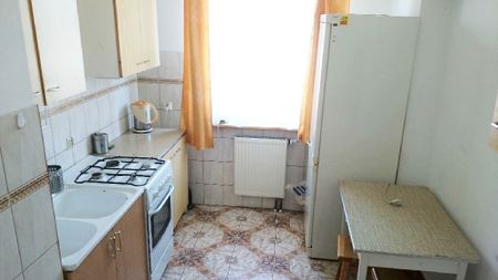 Lublin, Śródmieście, okol. Uniwersytetu Medycznego - Photo 4