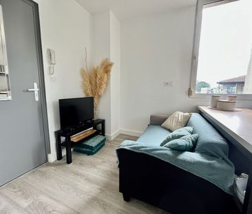 Location Appartement 2 pièces 23m² - Photo 1