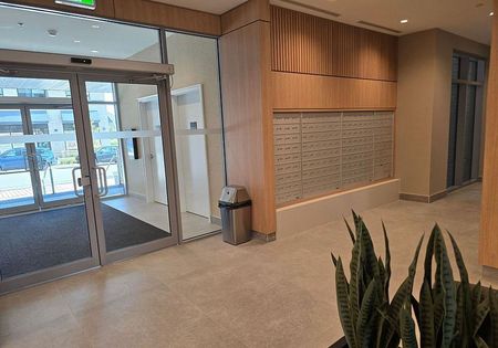 For Lease - 3250 Carding Mill Trail Unit# 220, Oakville, Ontario - Photo 4