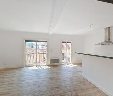 Location Appartement 3 pièces 67m² - Photo 1