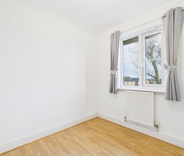 3 bedroom detached house to rent - Photo 4