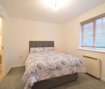 2 bedroom apartment to rent - Photo 6