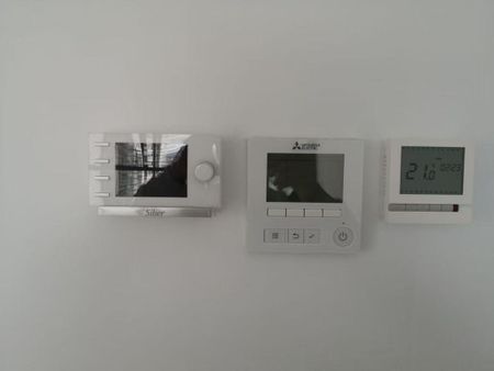 3 room luxury Apartment for rent in Valencia - Photo 3