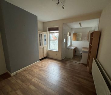 BurnsideStreet, DERBY - Photo 5