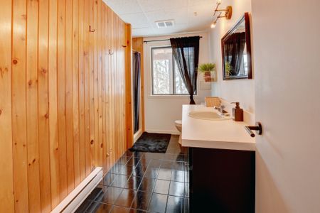 Maison à étages à Saint-Sauveur - Photo 5