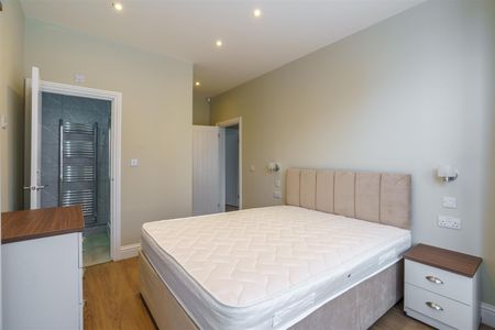 2 bed flat to rent in Sackville Road, Newcastle Upon Tyne, NE6 - Photo 5