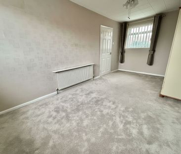 Vale View, Nuneaton, CV10 - Photo 3