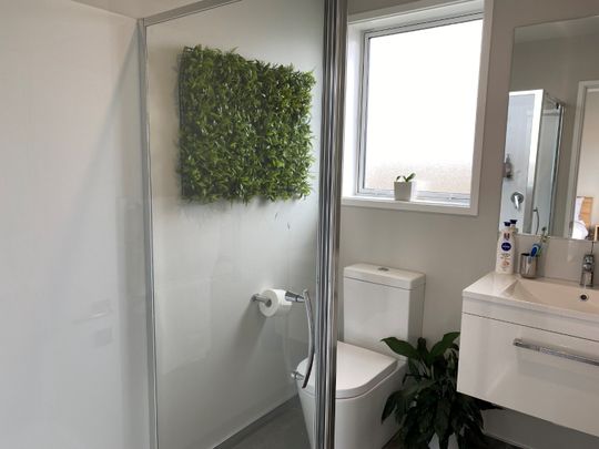 38 Robert Duncan Road, Belfast - Photo 1