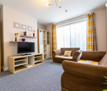 5 bedroom house to rent - Photo 1