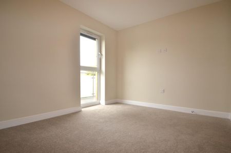 2 bedroom apartment - Photo 3