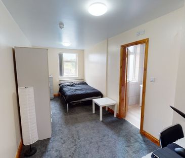 141 Tiverton Road Birmingham - Photo 1