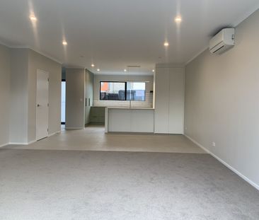 21 Ringa Matau Road, Hobsonville, Auckland - Photo 1