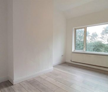 Howard Road, Bramley, Rotherham - Photo 2