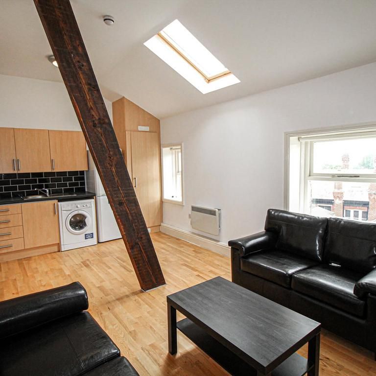 3 bedroom apartment to rent - Photo 1