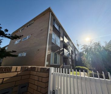 8/2 Mckay Street, Coburg VIC 3058 - Photo 5