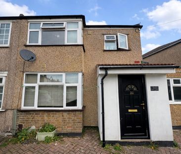 Grange Close, Hayes UB3, London - Photo 4