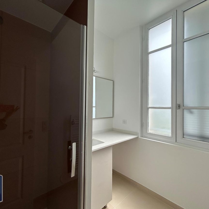 Location Appartement 3 pièces 53m² CANNES 06400 - Photo 1