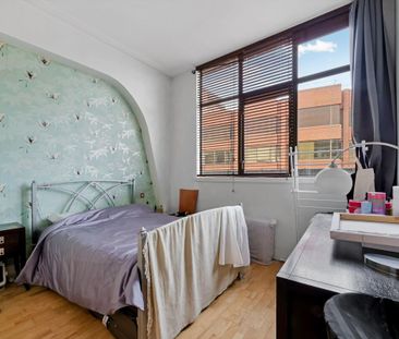1 bedroom apartment to rent in Aldgate. - Photo 6