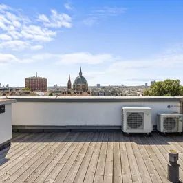 Wohnen über den Dächern Wiens | Großzügige DG-Maisonette mit 2 Terrassen & Panorama - Photo 3
