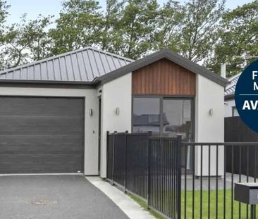 Brand-New Home Offering Low-Maintenance Living in a Desirable Area - Photo 2