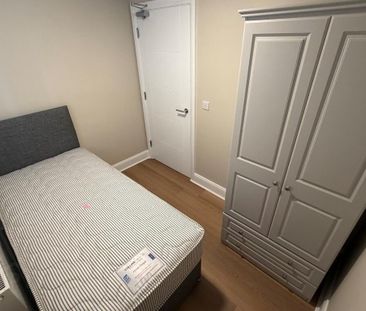 Apt 3, 27-29 Malone Avenue, Belfast, BT9 6EP - Photo 5