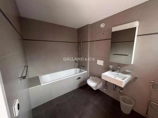 Splendide appartement de 2.5 pièces en duplex avec balcons - Photo 1